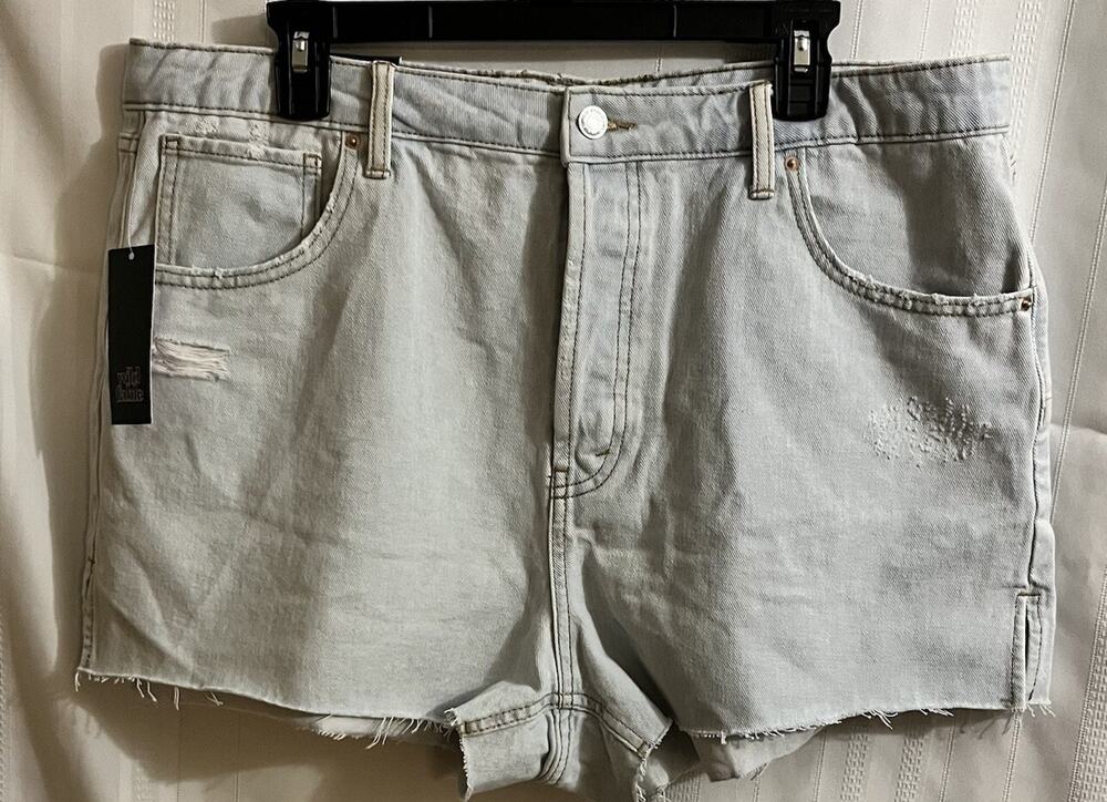 Size 16 Wild Fable Womens Super-High Rise Cut-Off Button Fly Jean Shorts Light